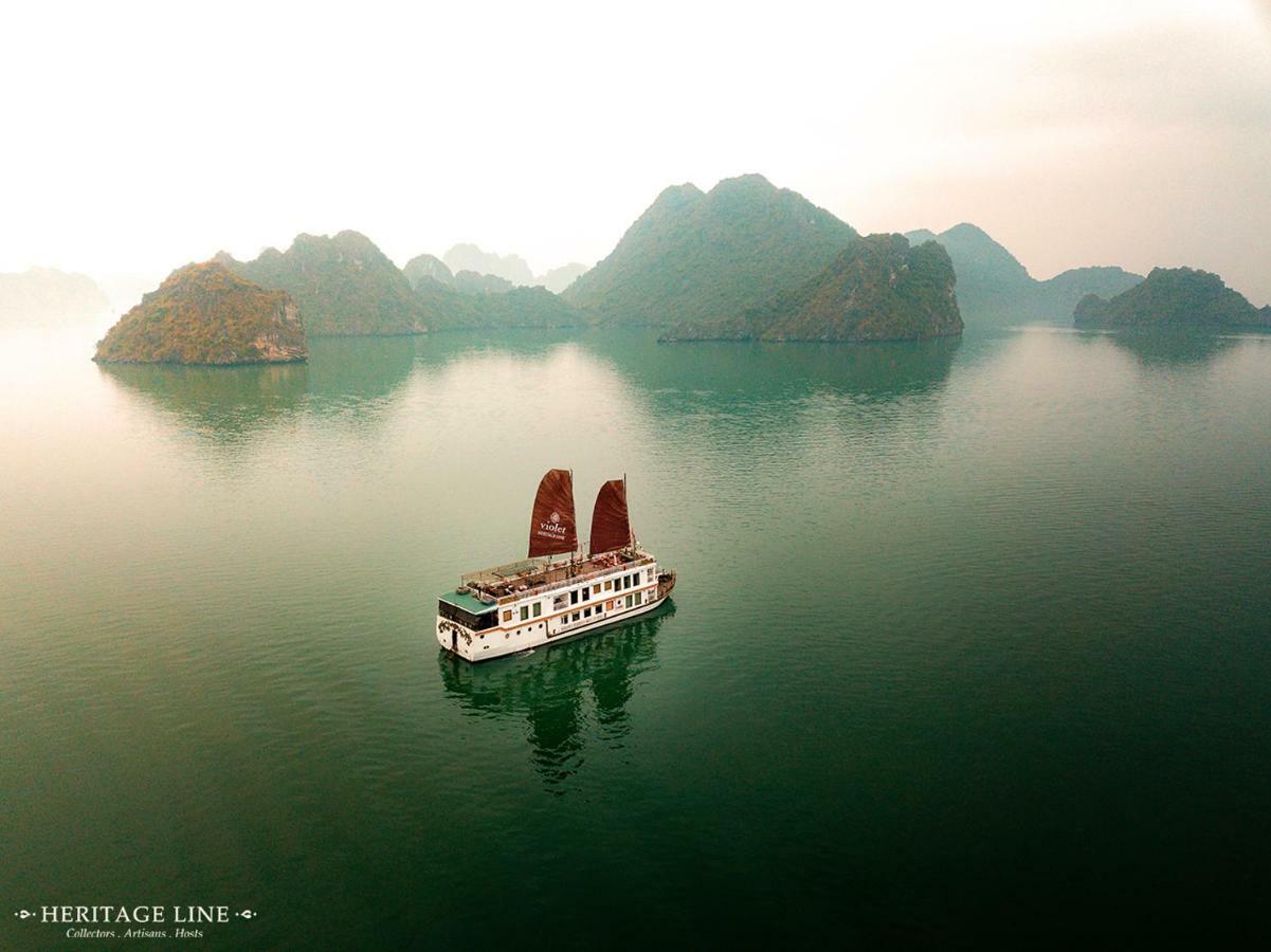 Heritage Line - Violet Cruise Hạ Long Extérieur photo